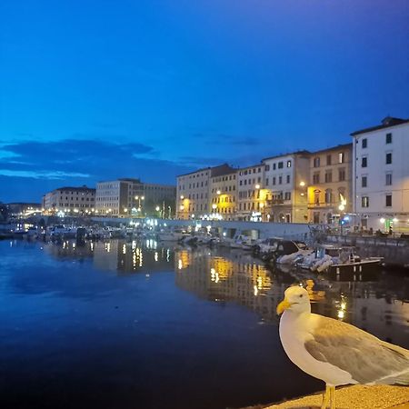 Apartmán Residenza Vittoria Livorno Exteriér fotografie